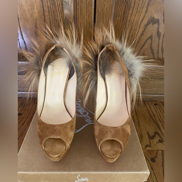 CHRISTIAN LOUBOUTIN Suede Royal Fox Lady Fur 150 Pumps - Size 39 - Picture 5 of 8